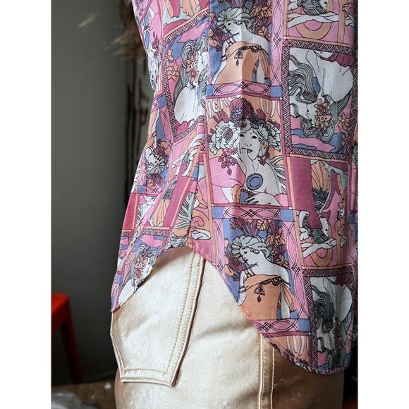 Vintage 70s Art Nouveau Print Blouse | Feminine Graphic | Disco Button-Up | M - Picture 6 of 9